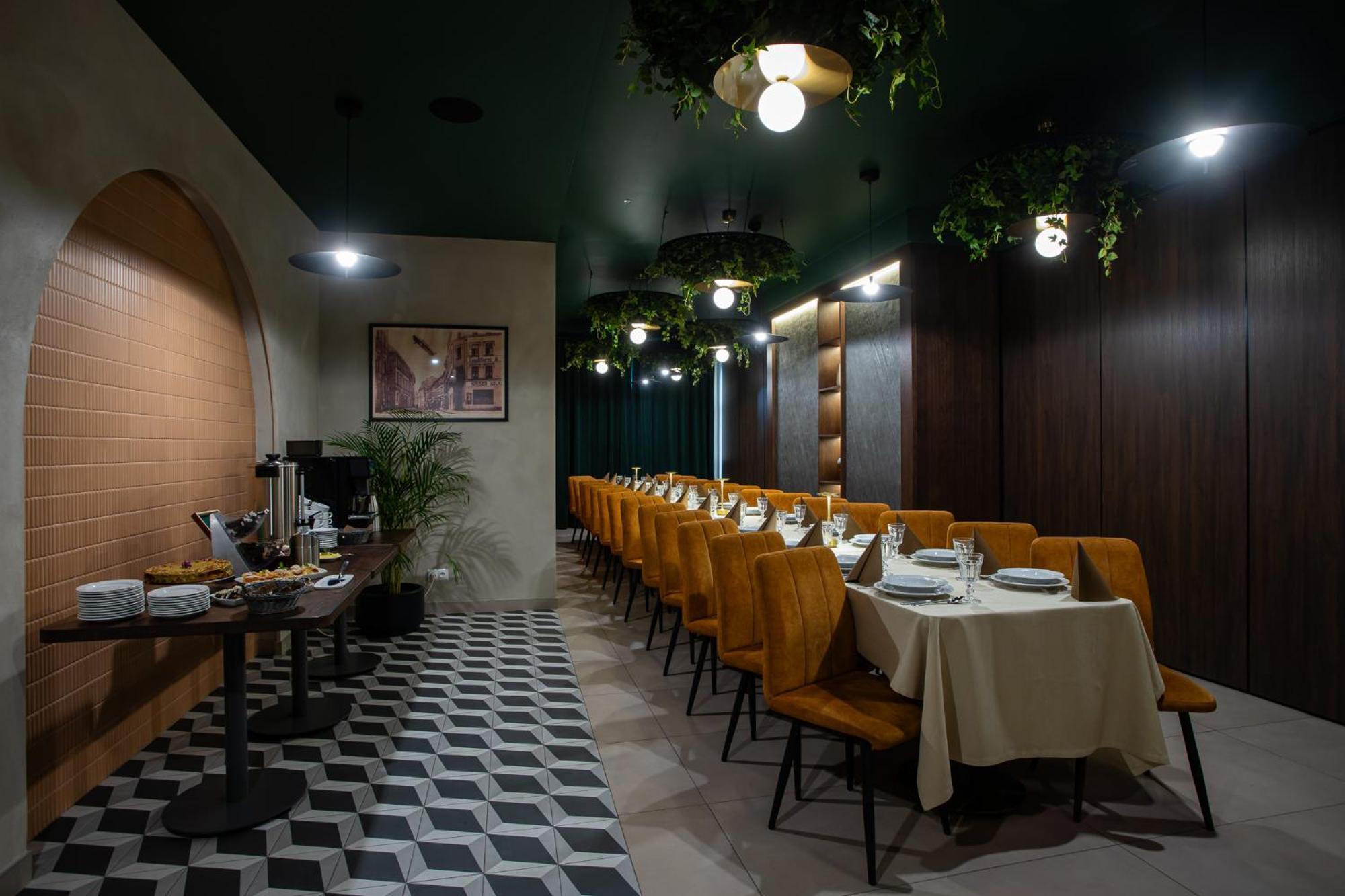 Hotel Gold